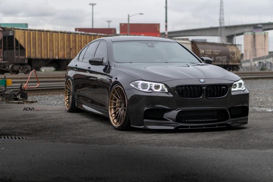  BMW M5 on ADV.1 Wheels (ADV15R TS CS) 2016 года  (фото 8 из 10)